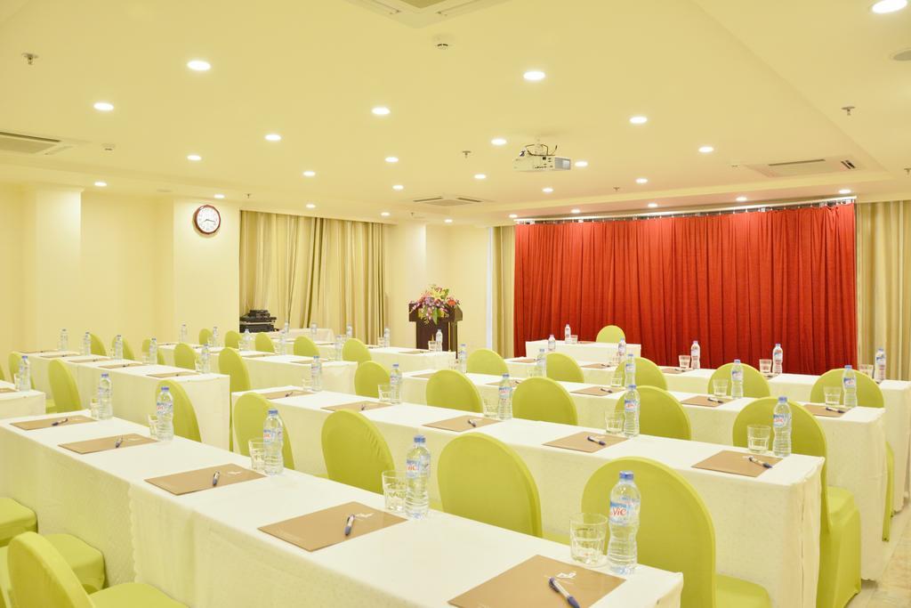 Sea Castle 2 Hotel Da Nang Exterior photo