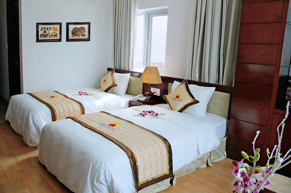 Sea Castle 2 Hotel Da Nang Exterior photo
